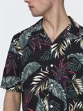 ONSWAYNE LIFE AOP SS VISCOSE SHIRT NOOS black