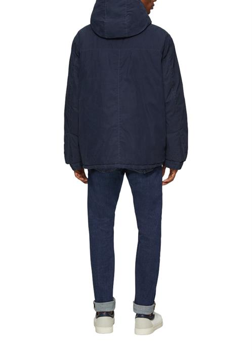 outdoor-jacke-blau