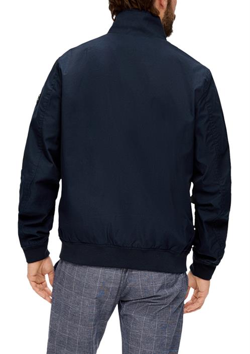outdoor-jacke-blau
