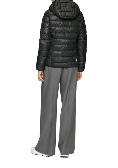 outdoor-jacke-schwarz
