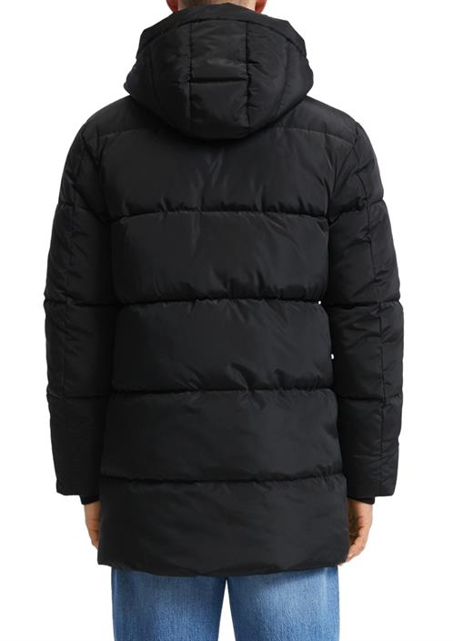 outdoor-mantel-schwarz