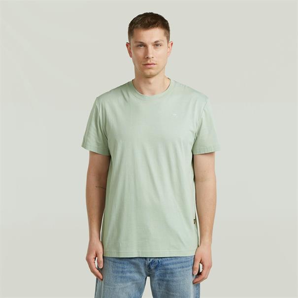 pale green