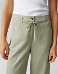 pale olive