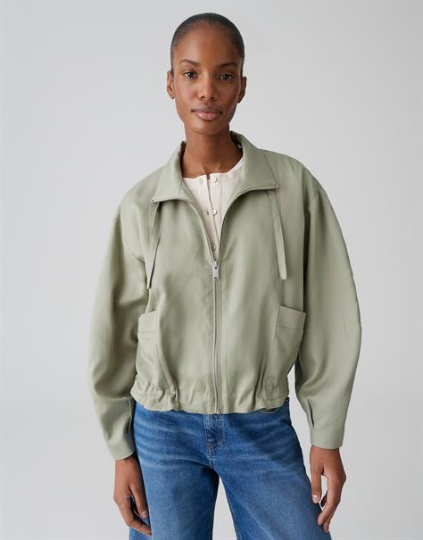 pale olive