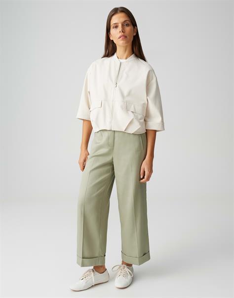 pale olive