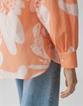 pale orange