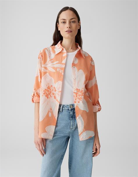 pale orange
