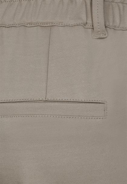 Paperbag Hose cool ivory