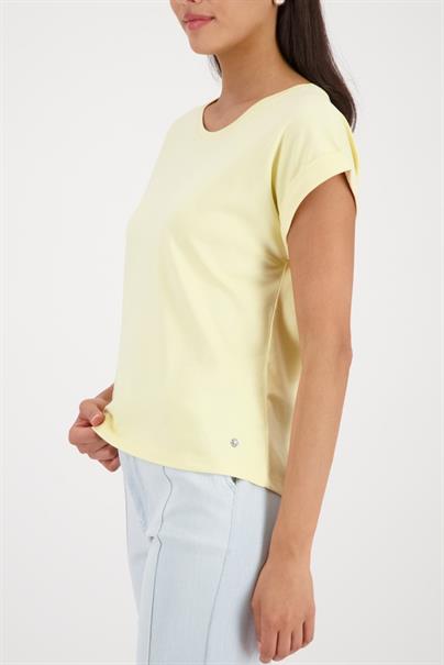 pastel yellow