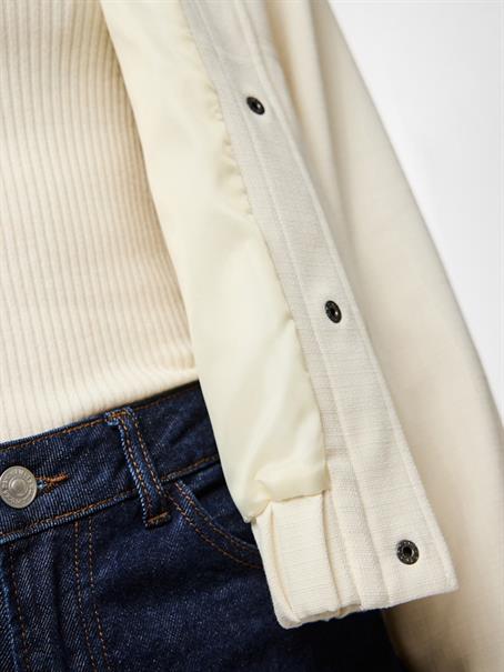 PCANNIE BOMBER NOOS BC whisper white