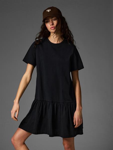 PCDISSO SS O-NECK DRESS JRS NOOS BC black