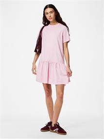PCDISSO SS O-NECK DRESS JRS NOOS BC roseate spoonbill