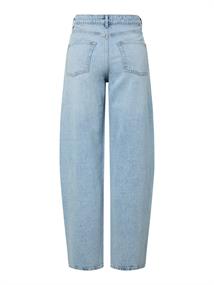 PCGRACE MW BARREL ANK JEANS NOOS BC light blue denim