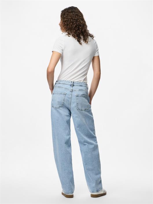 pcgrace-mw-barrel-ank-jeans-noos-bc-light-blue-denim