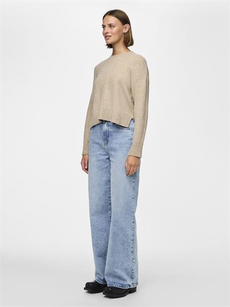 PCMALOU LS O-NECK CUTLINE KNIT NOOS BC taupe gray