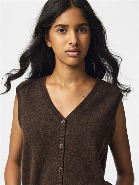 PCSALLY SL V-NECK KNIT VEST NOOS BC hot fudge
