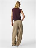 PCSALLY SL V-NECK KNIT VEST NOOS BC winetasting