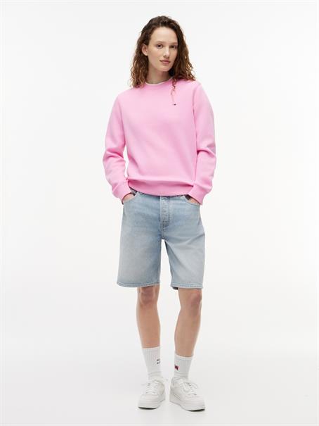pink daisy