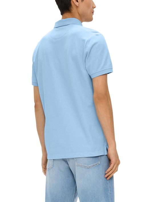 polo-shirt-blau