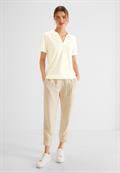 Poloshirt im Leinenlook off white