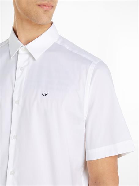 POPLIN STRETCH S/S REGULAR SHIRT bright white