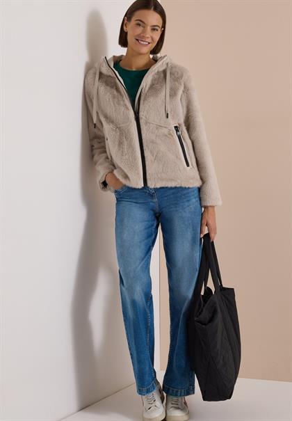 powder beige