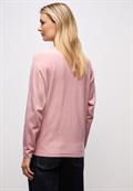 powder pink mel.