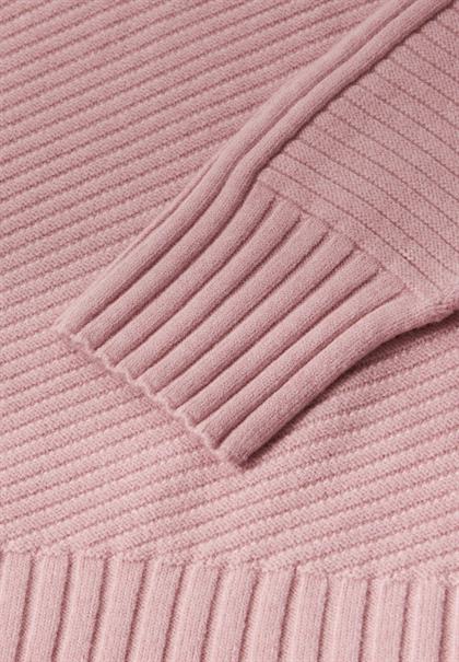powder pink mel.
