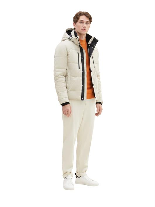 pufferjacke-mit-abnehmbarer-kapuze-beige-alfalfa