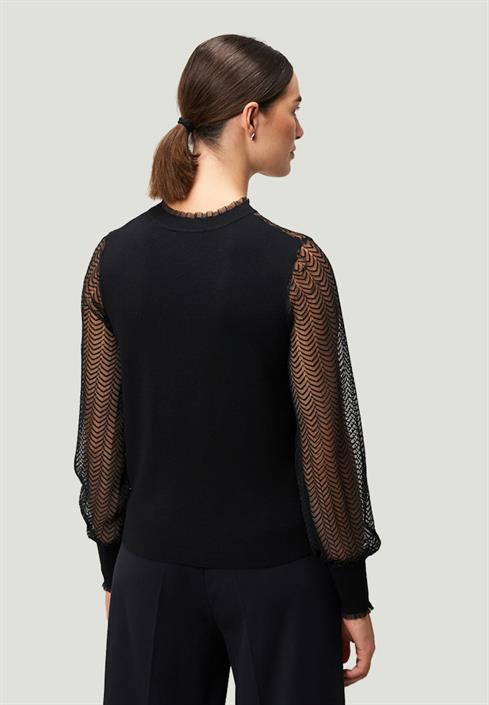 pullover-black-beauty
