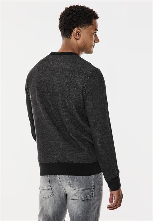 pullover-in-two-tone-optik-black