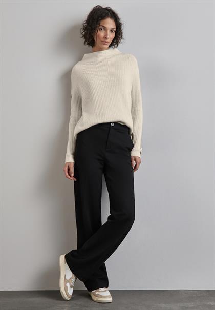 Pullover mit Kontrastdetail cream white melange