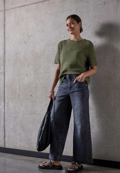 Pullover mit Lochmuster peridot green