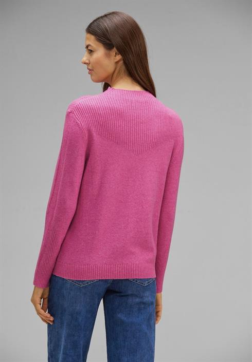 pullover-mit-rippstrick-cozy-pink-melange
