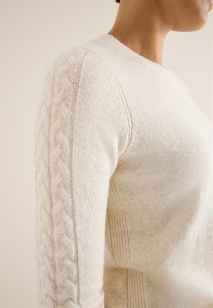 Pullover mit Strickdetail oat milk beige melange