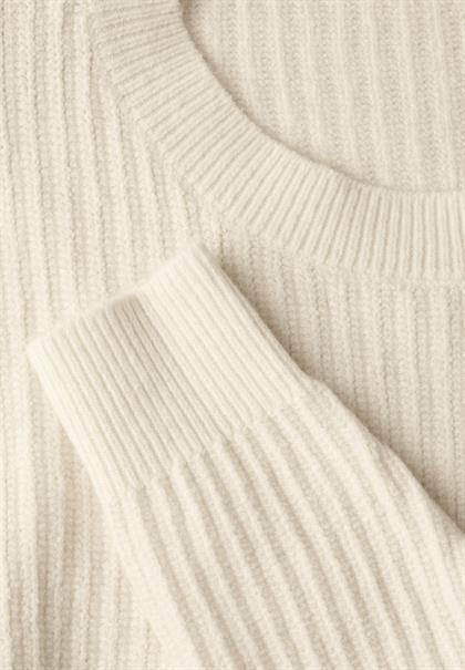 Pullover mit Struktur soft beige