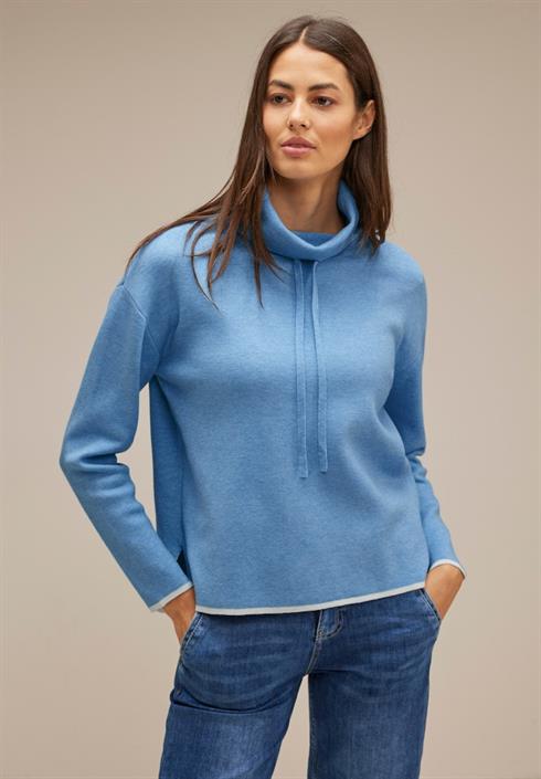 pullover-mit-tunnelzugband-gentle-blue-melange