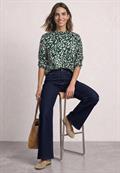 Pullover mit Turtle Neck und Leo-Muster stormy green