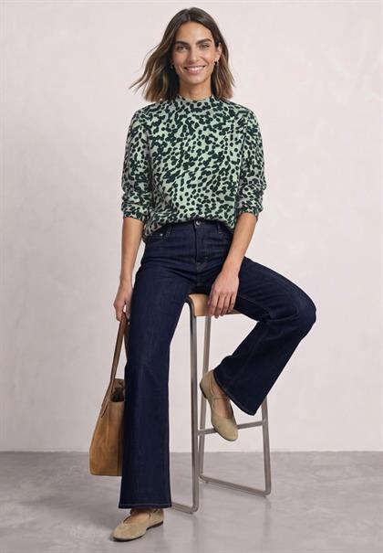Pullover mit Turtle Neck und Leo-Muster stormy green