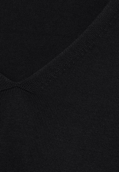 Pullover mit V-Ausschnitt black