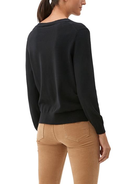 pullover-schwarz