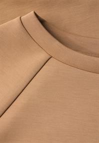 Raglan T-Shirt in Silk-Optik creamy brown