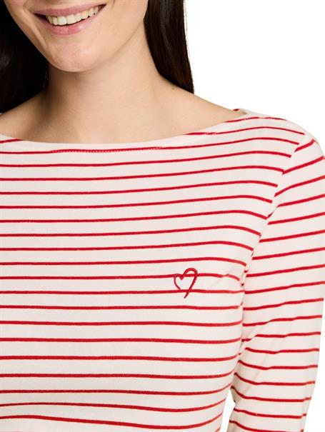 red offwhite stripe