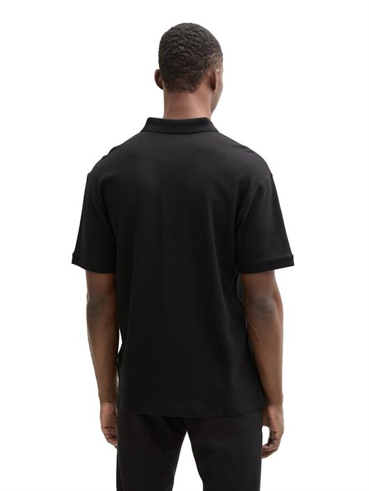relaxed-fit-poloshirt-black