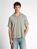 Relaxed Fit Resort Hemd mit Leinenanteil sea spray green stripe