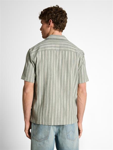 Relaxed Fit Resort Hemd mit Leinenanteil sea spray green stripe