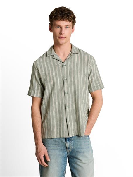 Relaxed Fit Resort Hemd mit Leinenanteil sea spray green stripe