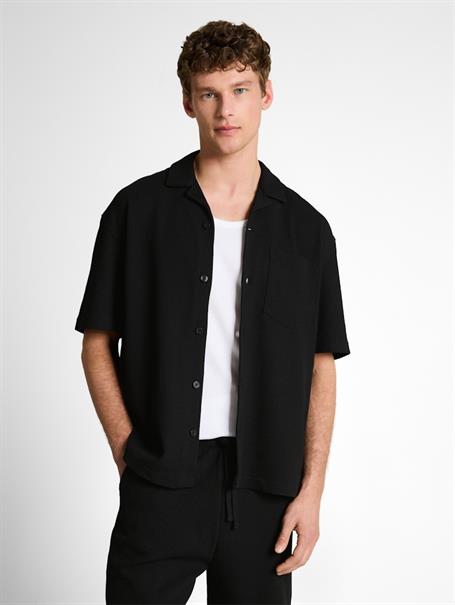 Relaxed Fit Resort Hemd mit Waffelstruktur deep black