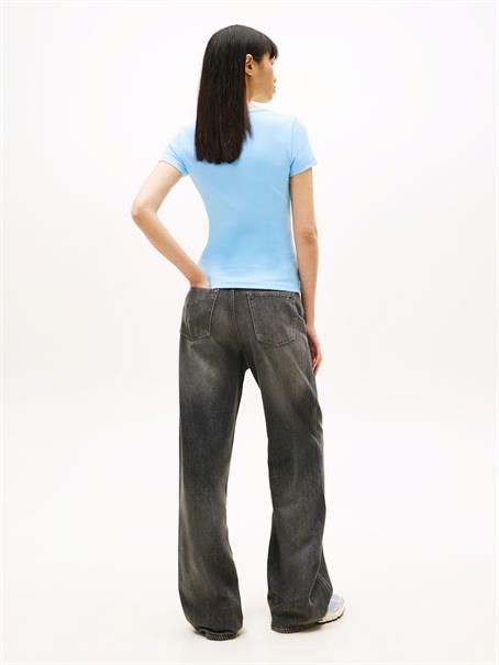 Ribbed Low V-Neck Slim T-Shirt light powdery blue