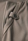 Rock in Unifarbe dark tumbled beige